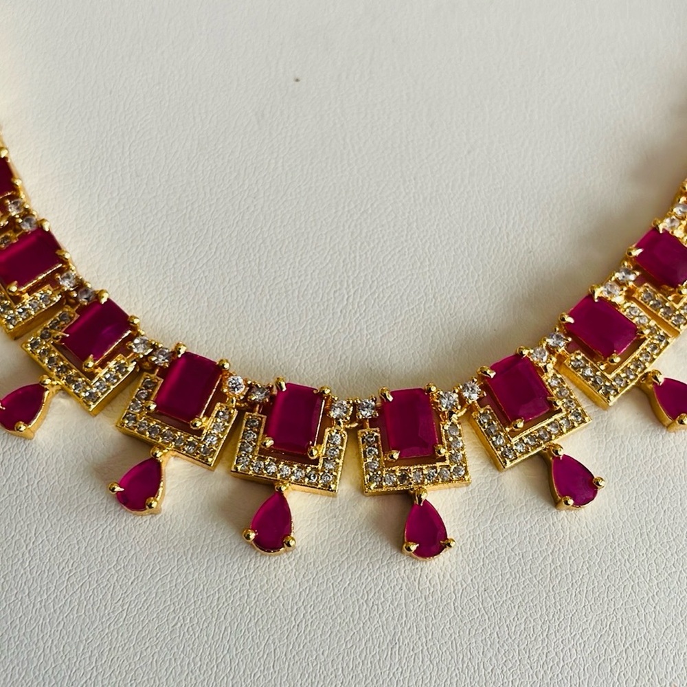 Necklace - Picture 3 of 8